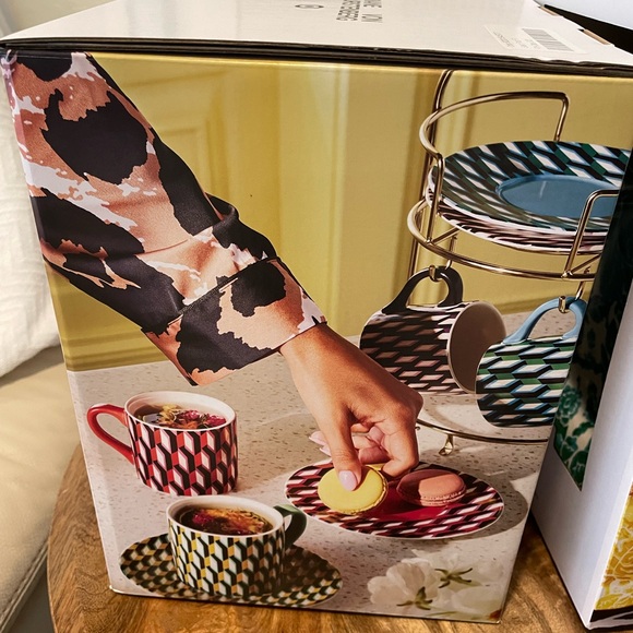 DVF for Target Arrow Geo Mug Drinkware Set Saucers Stand - Diane Von Furstenberg - Picture 2 of 2
